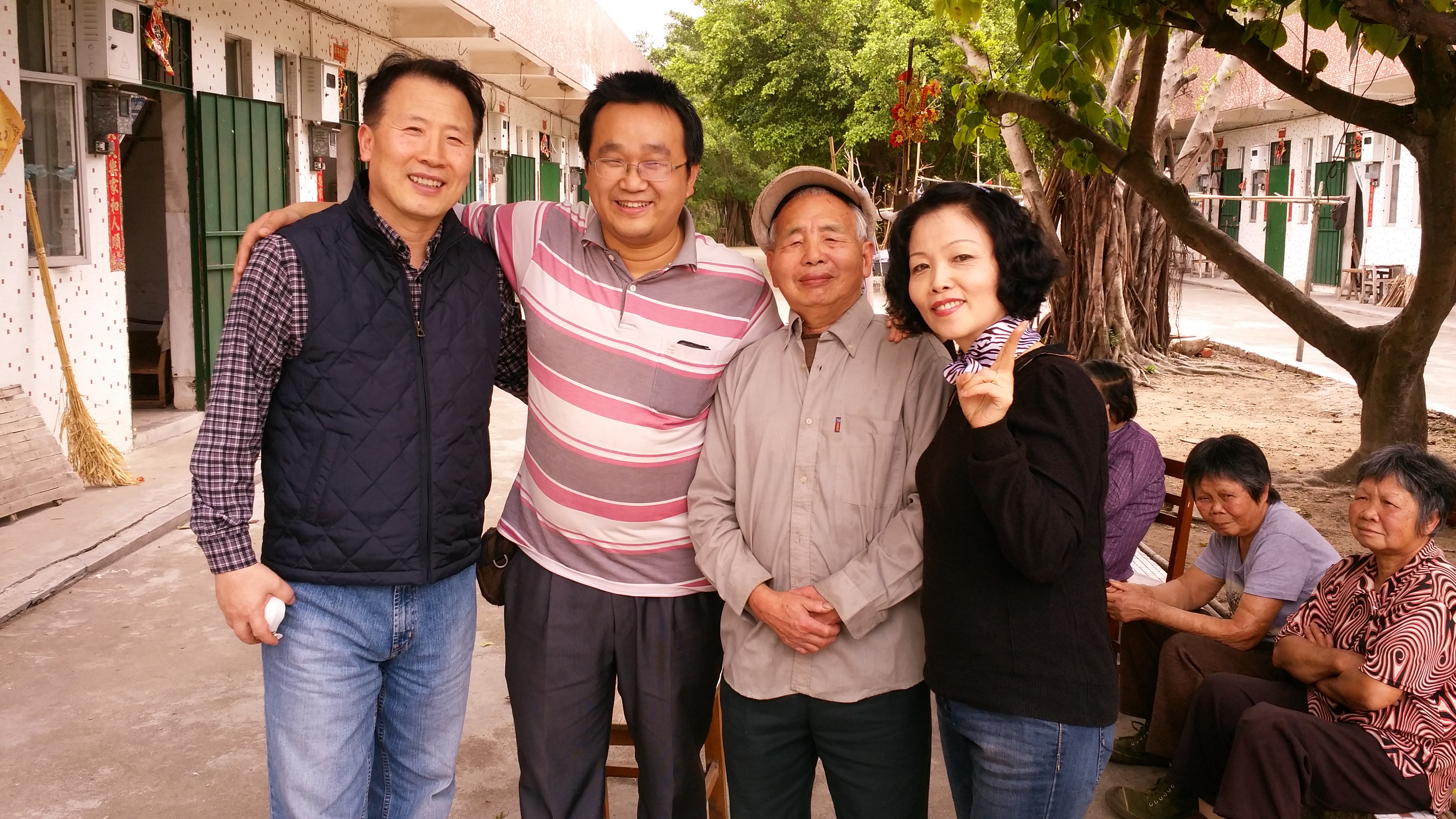 2013년 사랑의잔치 나사모 15.jpg